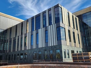 2101521818087220494 (1)